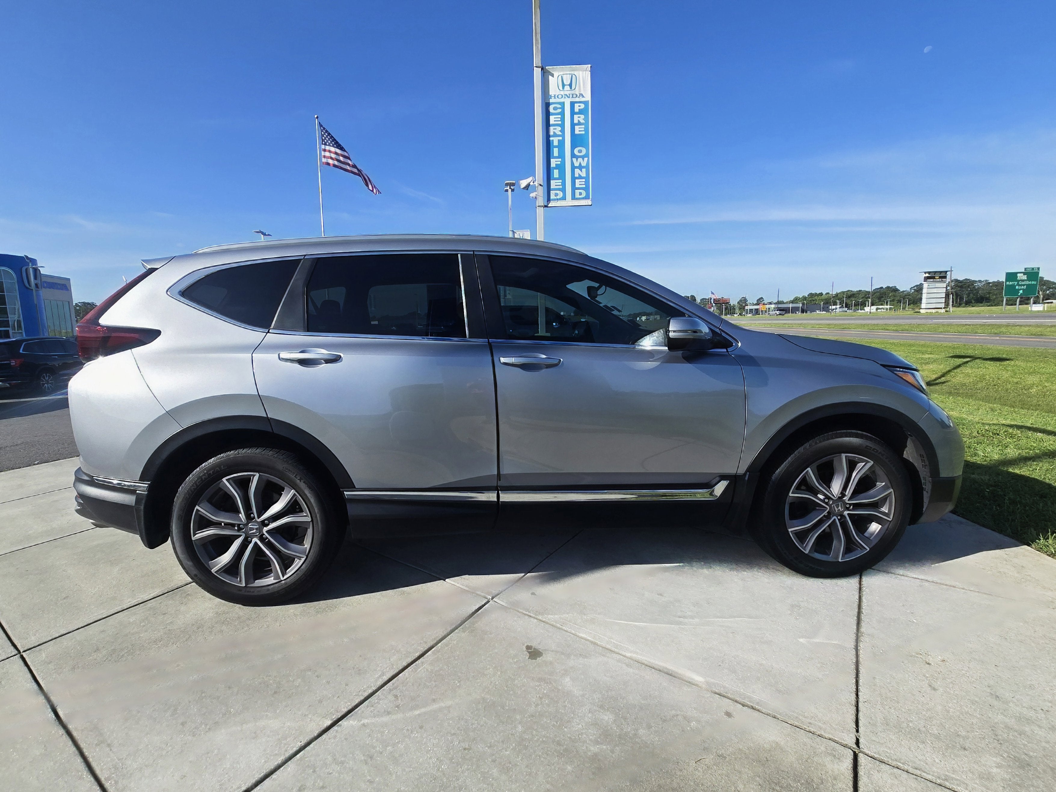 2020 Honda CR-V — detail view