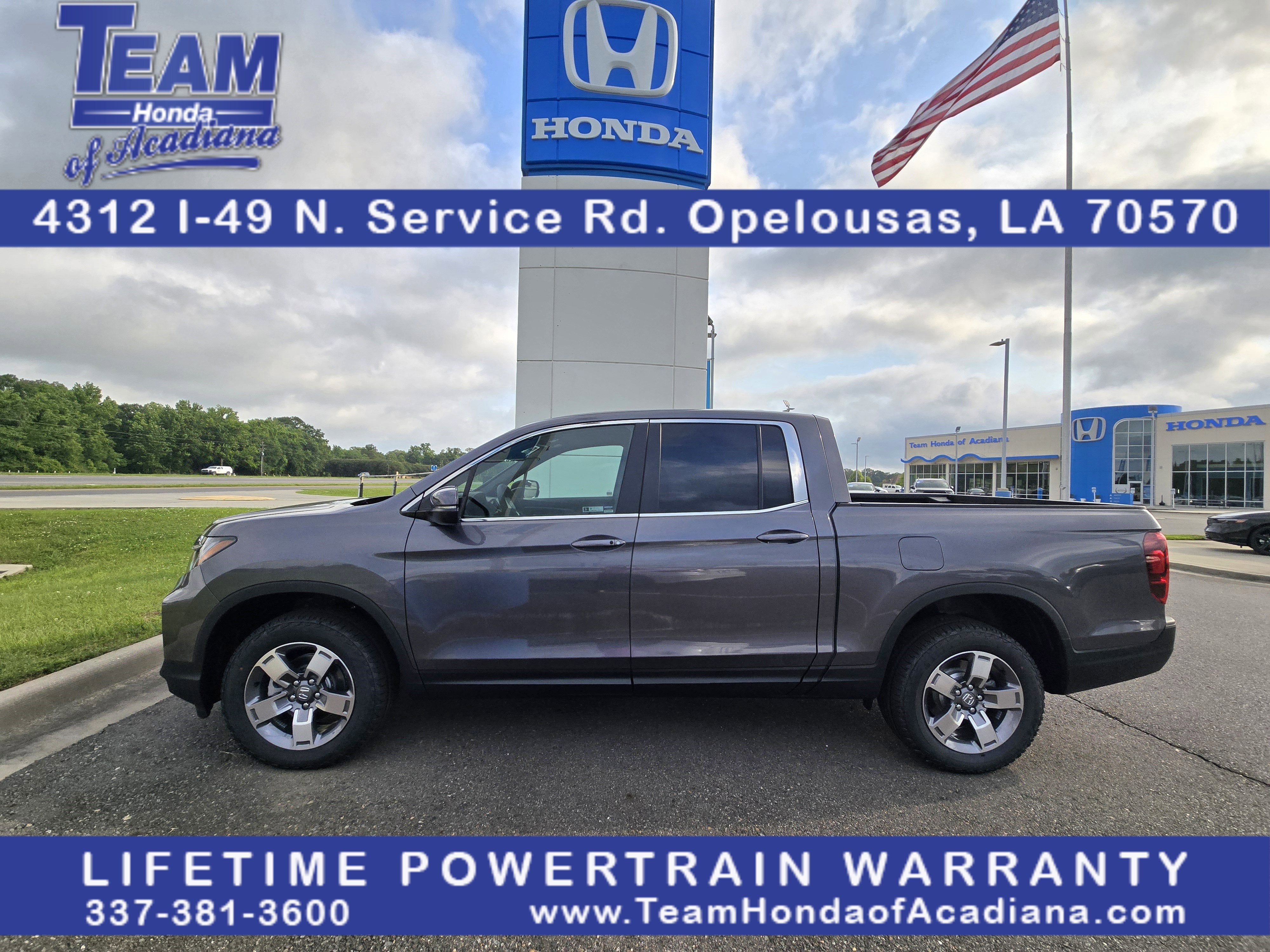 2026 Honda Ridgeline RTL in Modern Steel Metallic — front three-quarter view