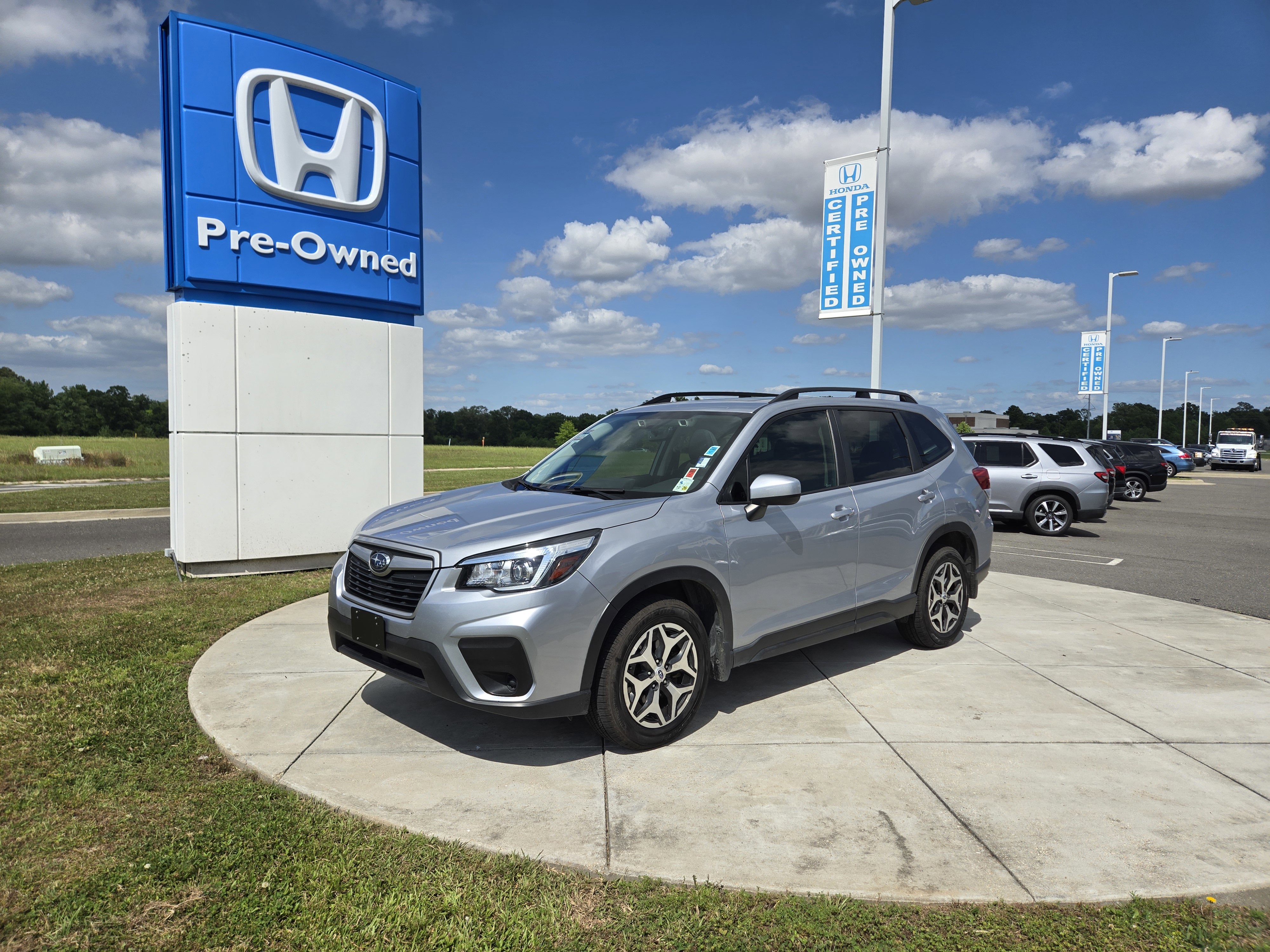 2020 Subaru Forester — side profile view